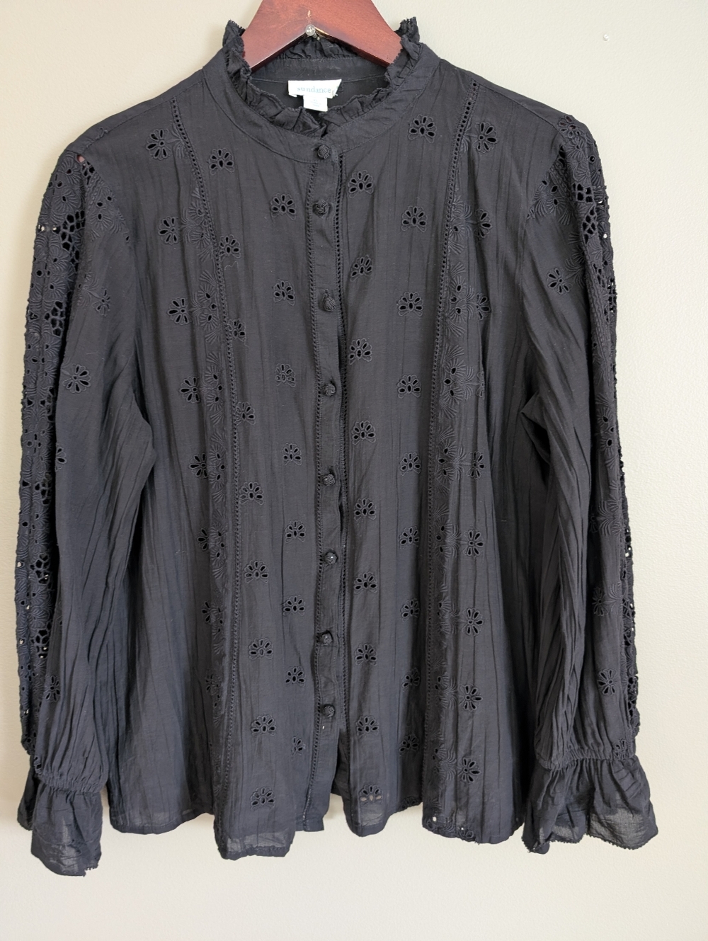 Sundance Eyelet Lace Top Size XL